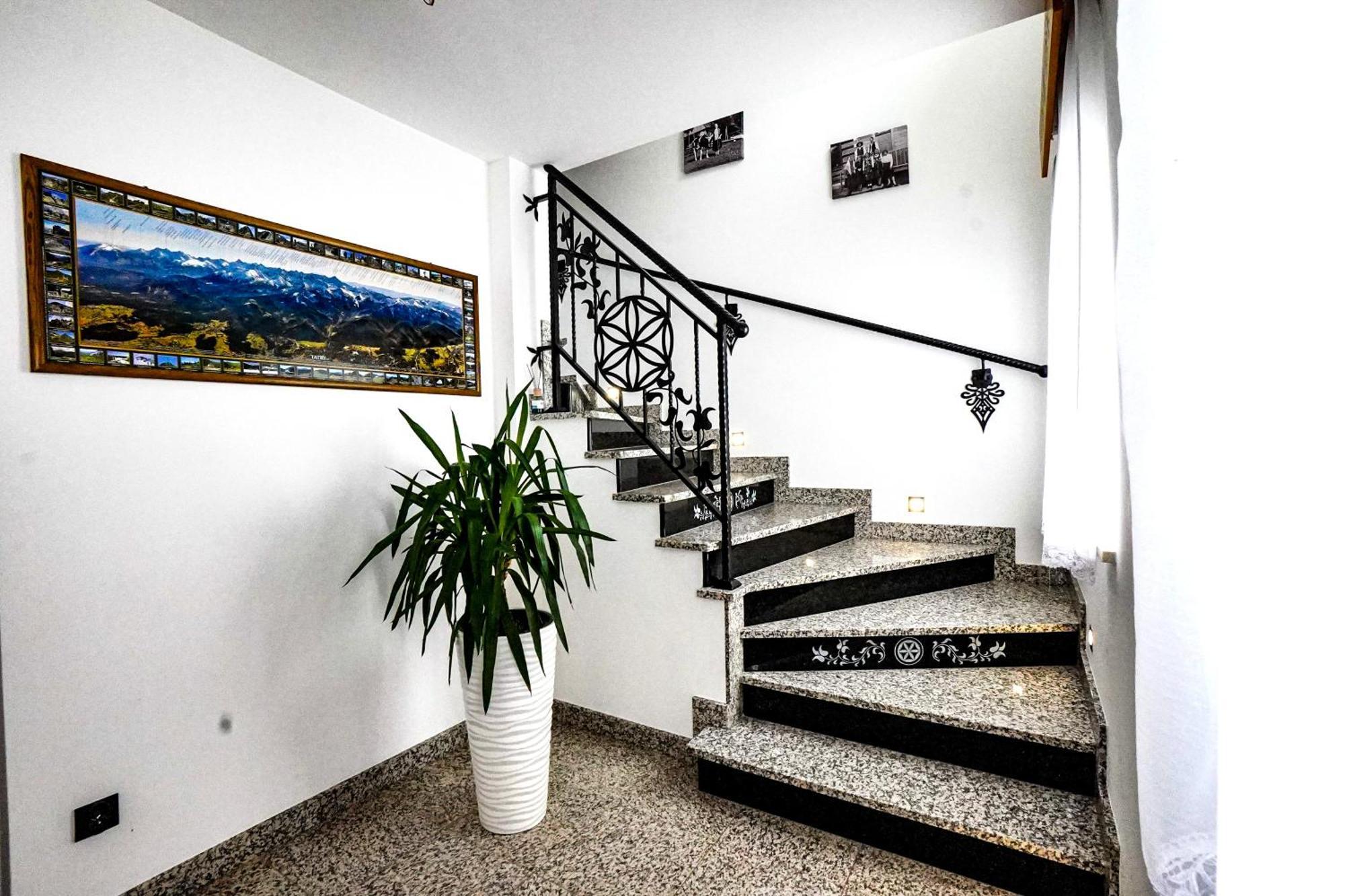 Apartamenty U Trebuniow Suche Exteriör bild